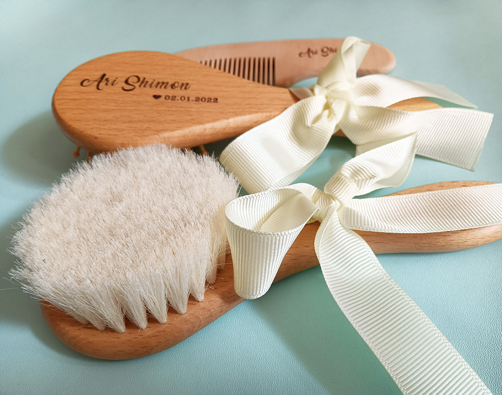 مشط استحمام للأطفال مع اسم مخص - مراجعة Hair Care Names وسعره